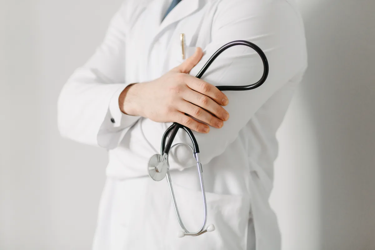 orvosok aranyérrel diagnosztizálták a rák helyett