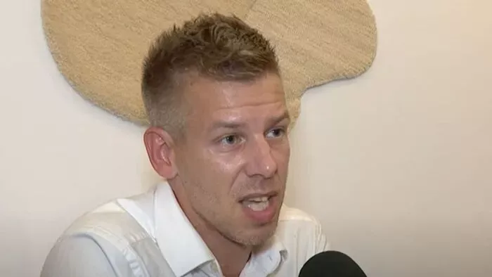 Magyar Péter össze-vissza kamuzik a Tisza-szigetek számairól