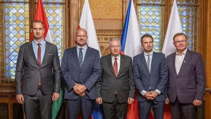 Összefogtak a V4-ek az ukrán génmanipulált gabona ellen