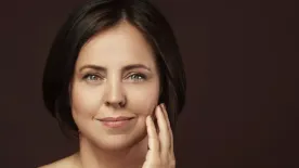 5 nőies frizura, amely optikailag évekkel fiatalabbá varázsol