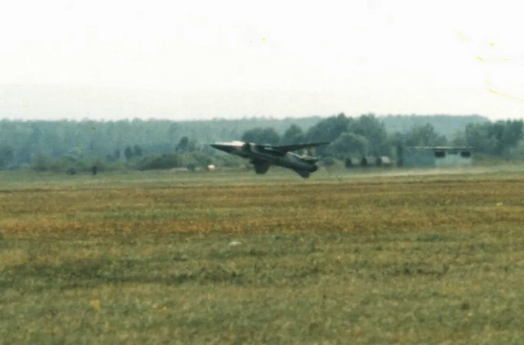 pápai repülőnap, Soproni őrnagy, pápai tragédia, MiG 23-as