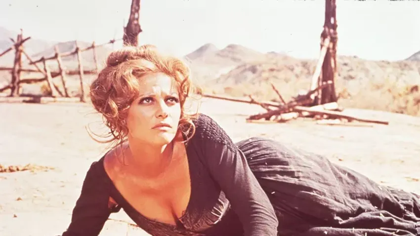 Westernkirálynő, Tony Curtis szerelme és kémjátszmák hercegnője: Ezekkel a szerepekkel hódított Claudia Cardinale