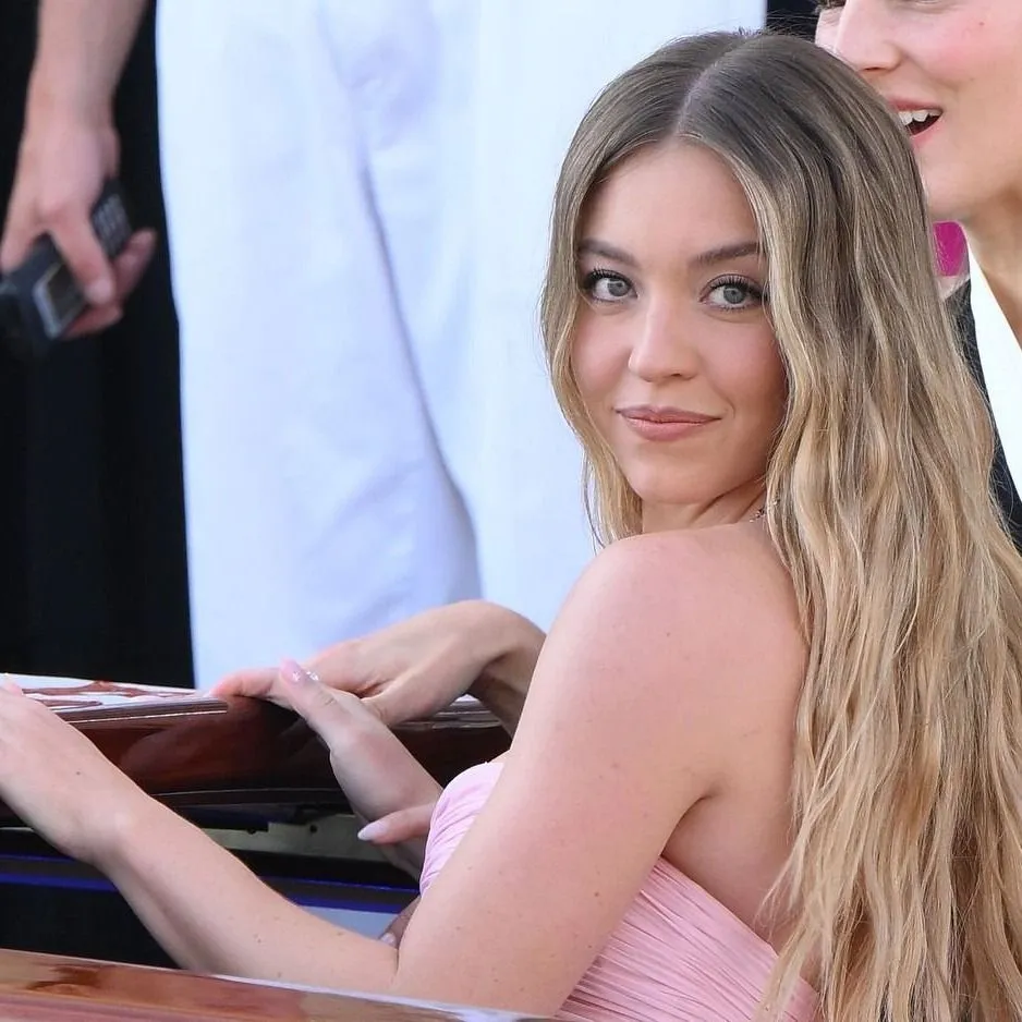 Sydney Sweeney elcsábította Taylor Swift legnagyobb ellenségét