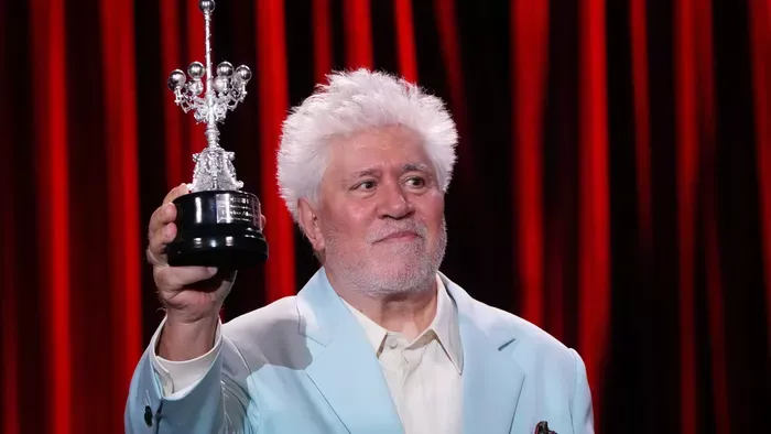 Pedro Almodóvar 76 éves – te mennyire ismered a filmjeit?
