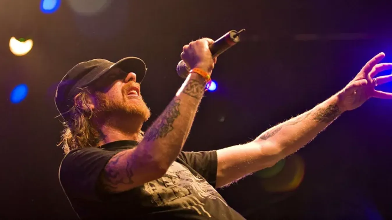 Elhunyt a legendás rockzenész, mindössze 52 évesen ragadta el a halál