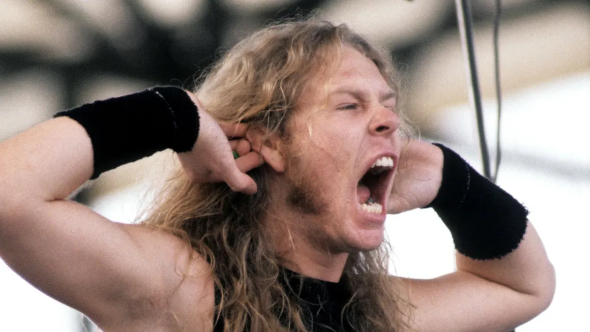 Romantikus módon kérte meg párja kezét a Metallica frontembere