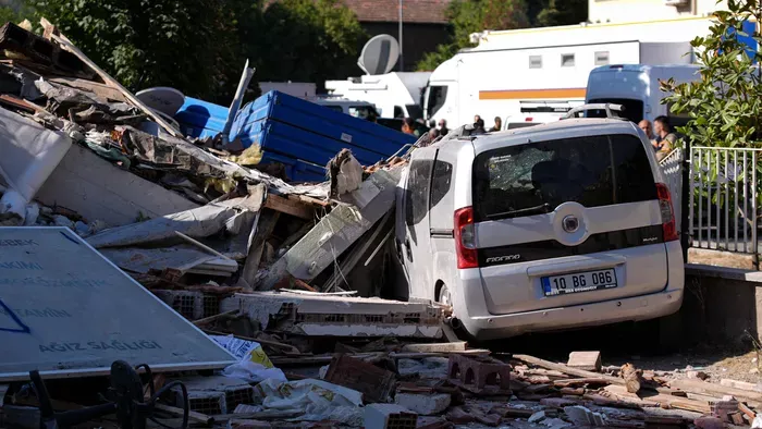 A pusztító földrengésnek több ezer halálos áldozata van