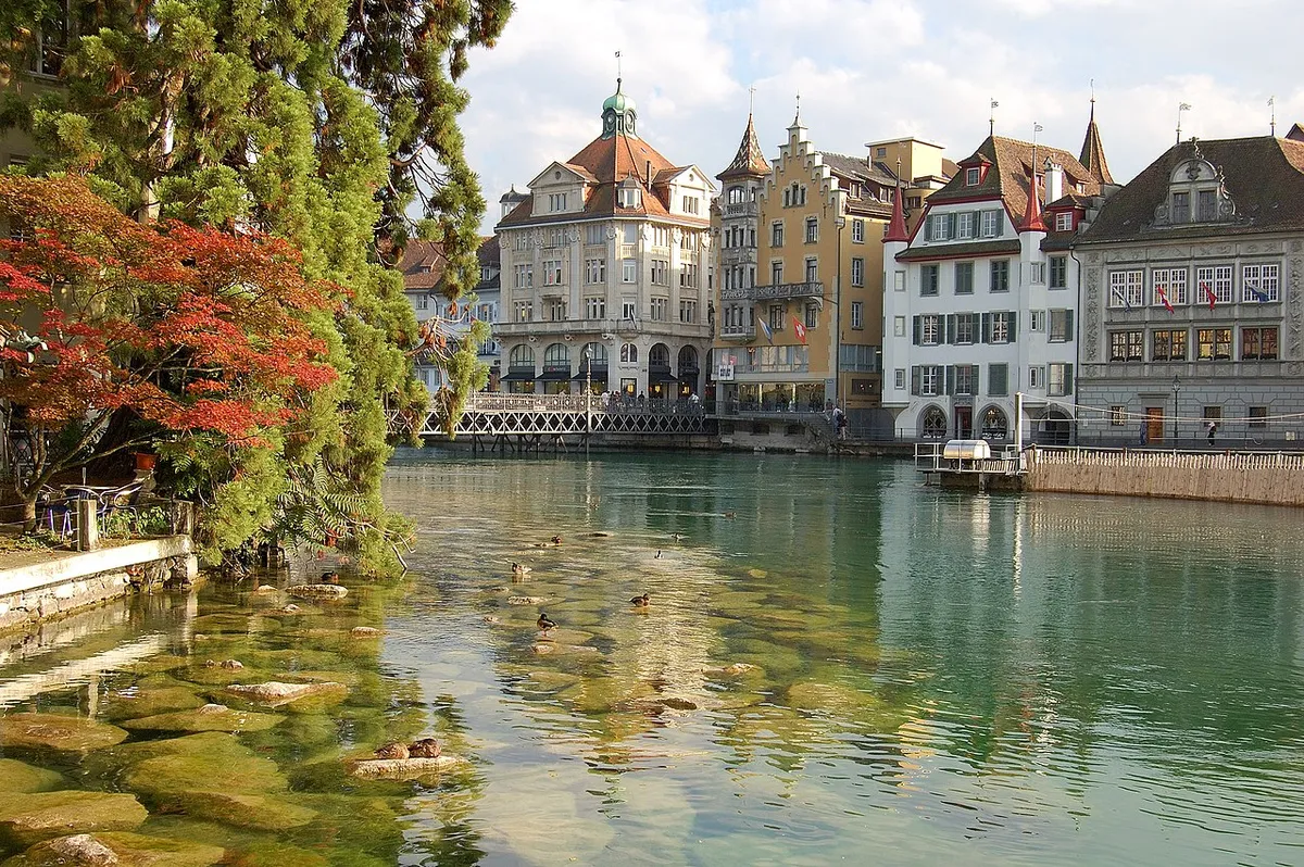 a svájci Luzern tökéletes úti célja egy őszi városlátogatásnak