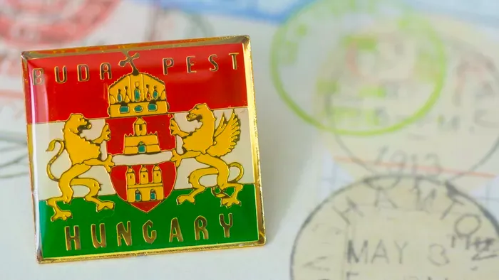 Kvíz: te felismered a magyar városokat csupán a címerükről?