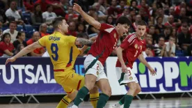 Rohamrendőrök és robbanás: Drámai vége lett a magyar válogatott félbeszakadt meccsének