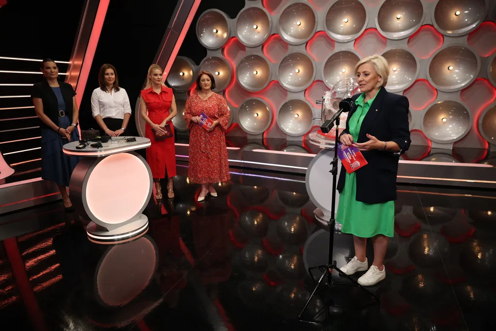 A Hatoslottó első csütörtöki élő sorsolása