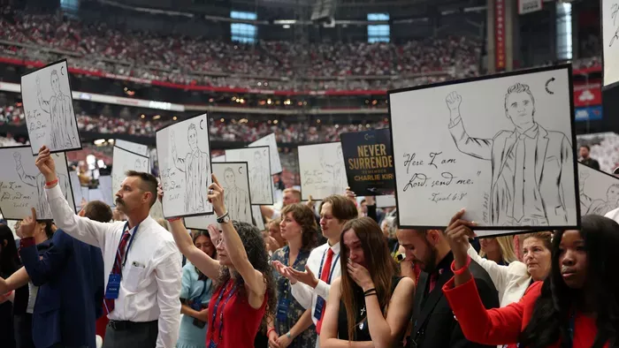 Hatalmas tömeg gyűlt össze Charlie Kirk búcsúztatására