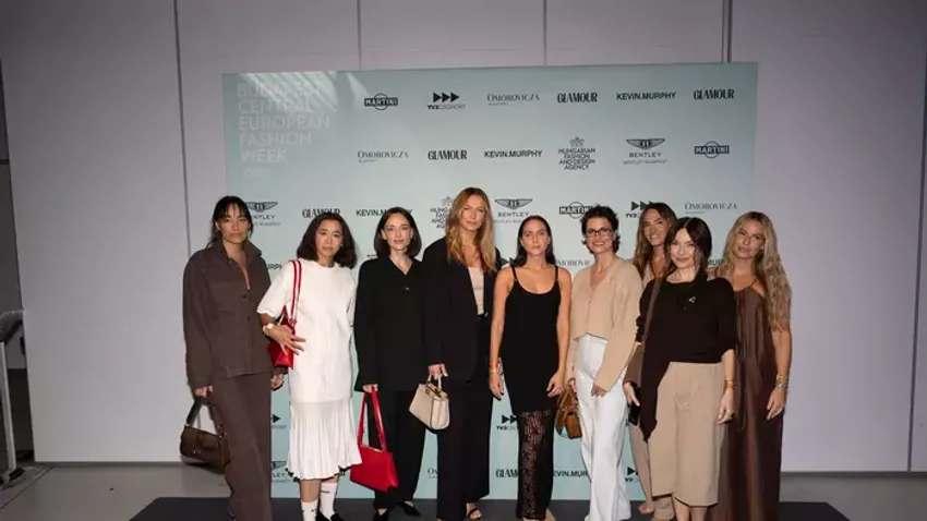 Budapesti Fashion Week: Ilyen extra ruhában még biztos nem láttad Hegyes Bercit és a Bódi tesókat