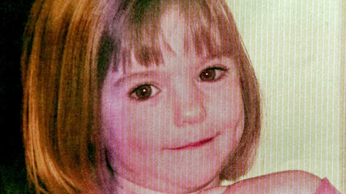 Maddie McCann (2007): A hároméves brit kislánynak a portugáliai nyaralás során veszett nyoma.