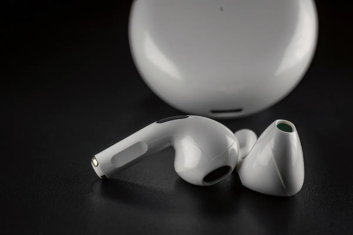 AirPods