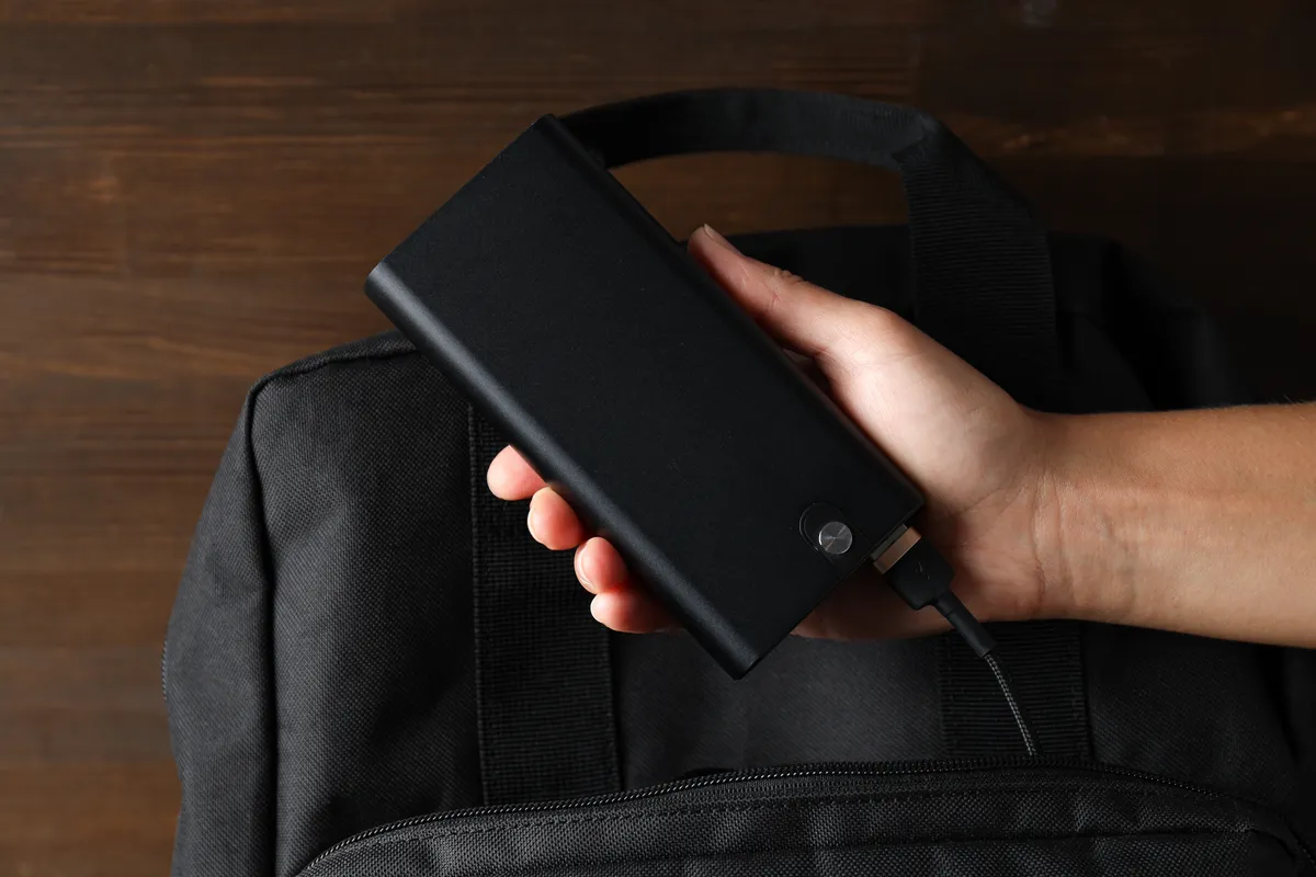power bank kézitáskában