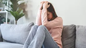 Mikor válik a napozás egészséges szokásból kényszeres függőséggé?