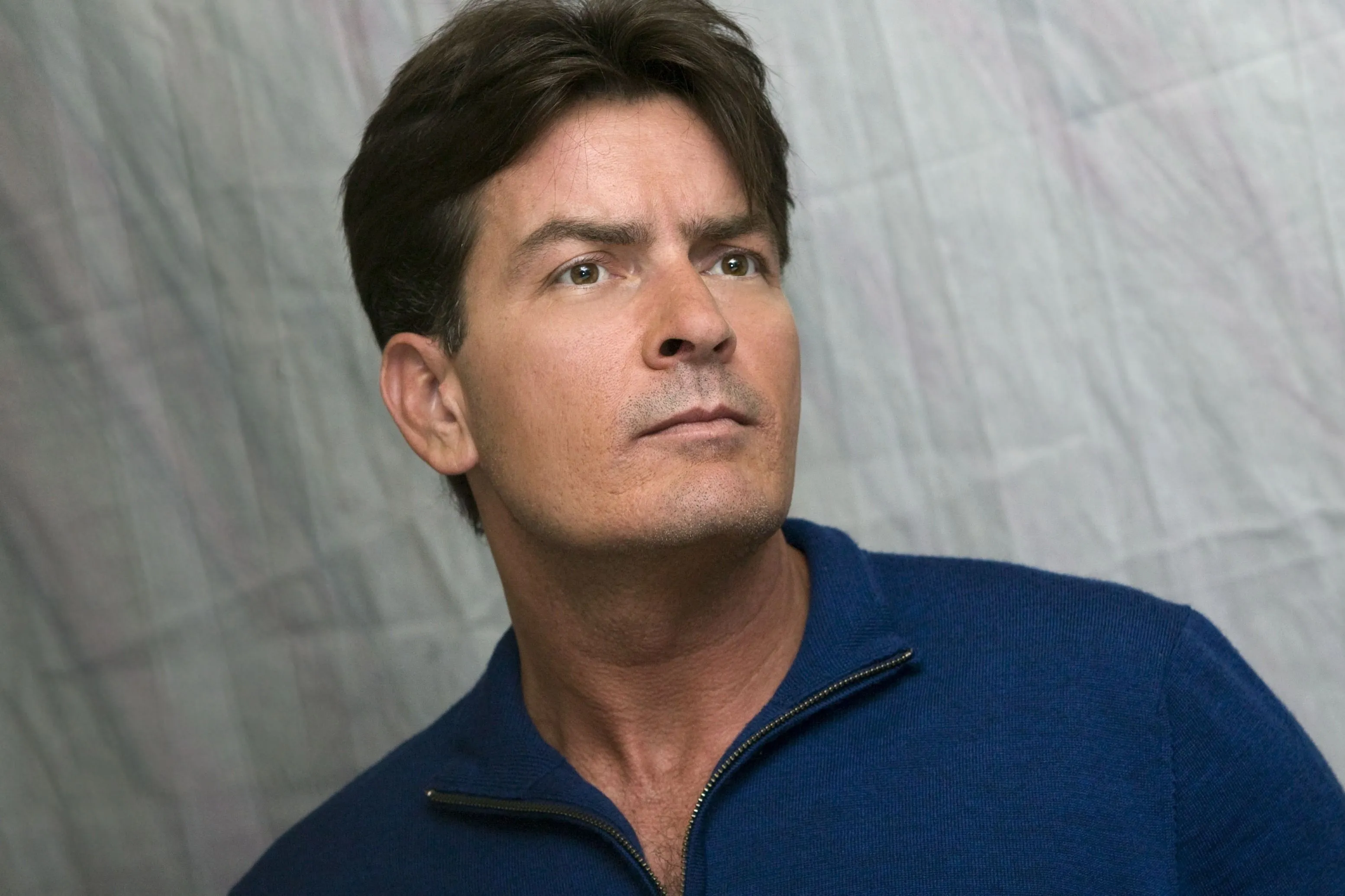 Charlie Sheen brutális drogos emlékeiről vallott