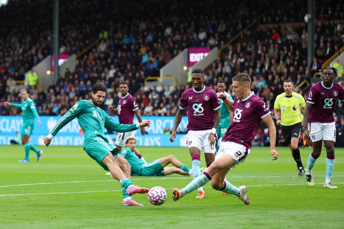 A Burnley elleni hat lövésével Szoboszlai toplista élére került a Premier League-ben