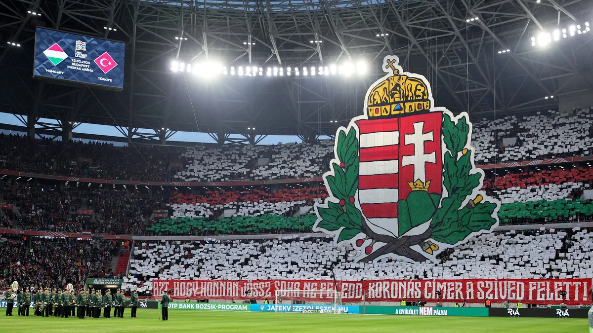 Az MLSZ visszás kampányvideójában primitív tahóknak állítja be a magyar futballszurkolókat
