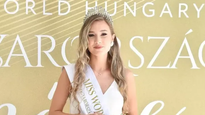 A magyar szépségkirálynő bikiniben zárta a szezont