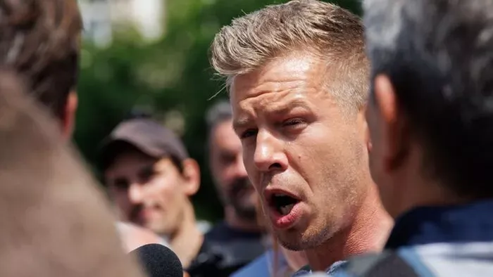 Gyűlöletcunami zúdul az idősekre a tiszás csoportban