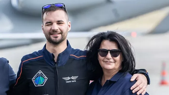 Kapu Tibor édesanyja oktathatja a jövő űrhajósait