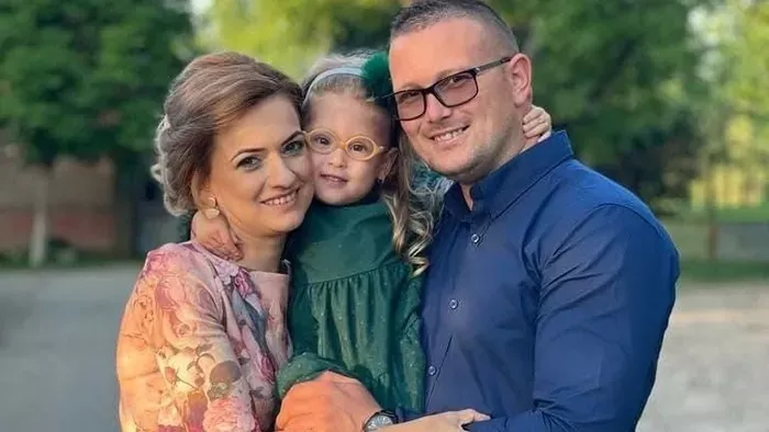 Így készül a nyitott gerinccel született Rebeka az iskolára