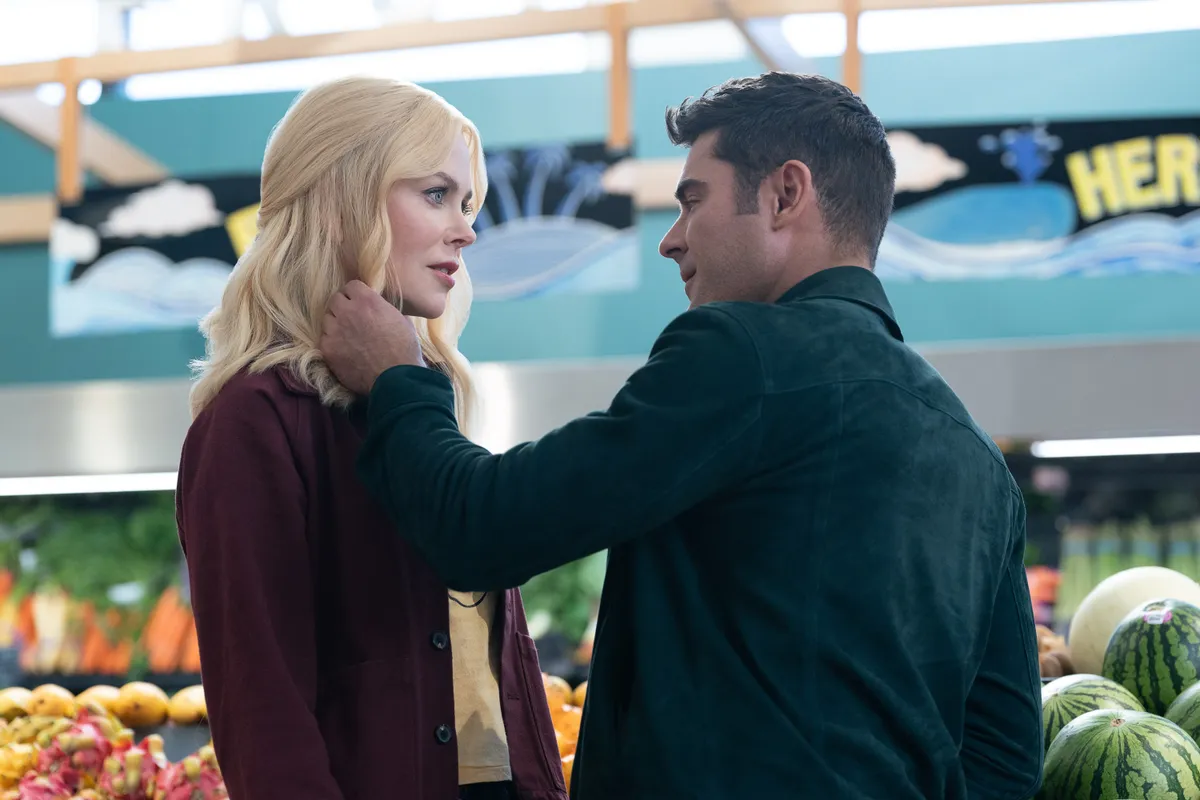 2025 nyarán Keith Urban hirtelen befejezett egy interjút, amikor Nicole Kidman és Zac Efron filmbeli szexjeleneteiről kérdezték