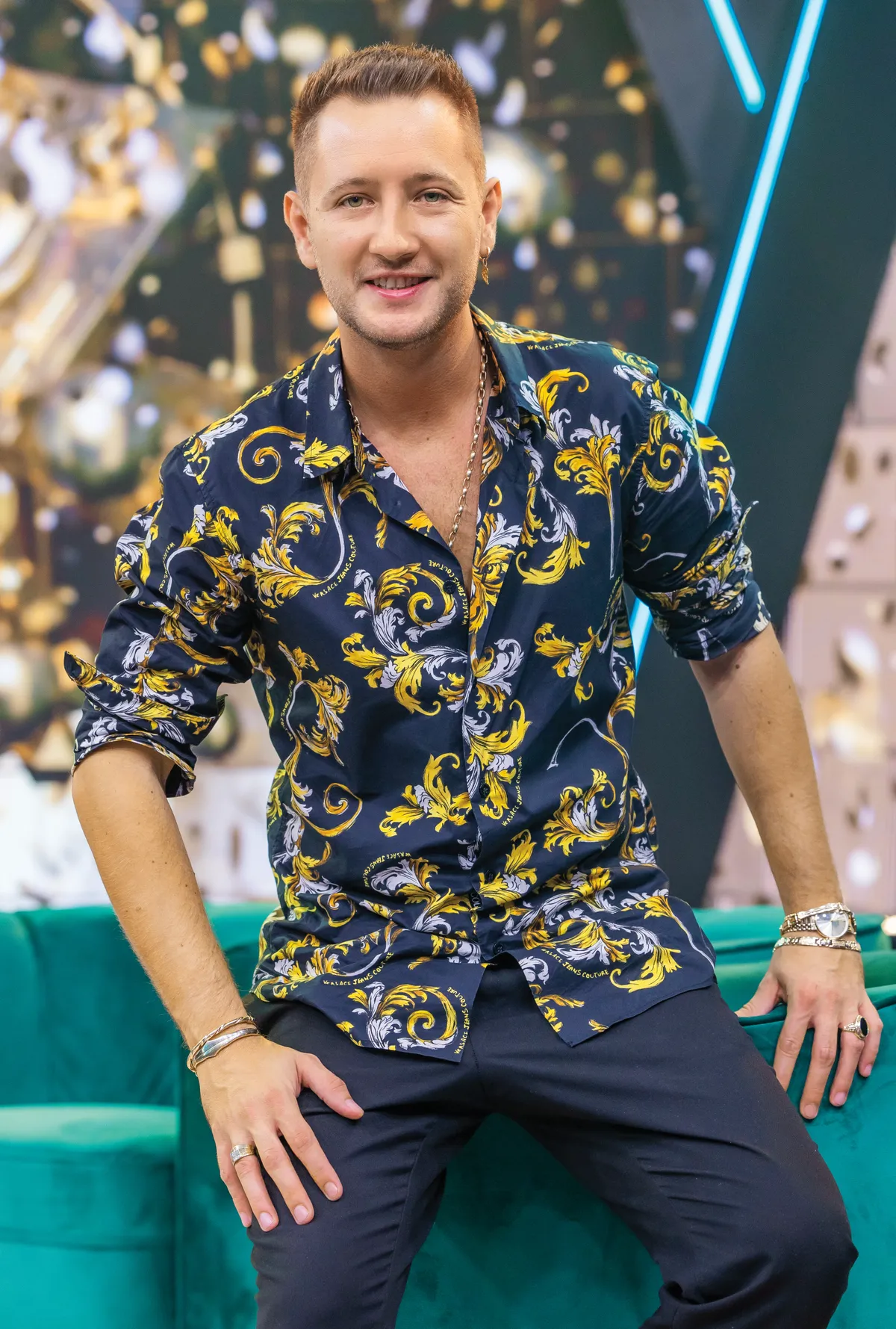 Peter Srámek párja HOT! MAGAZIN CÍMLAP HÉTFŐI FELTÖLTÉSEK