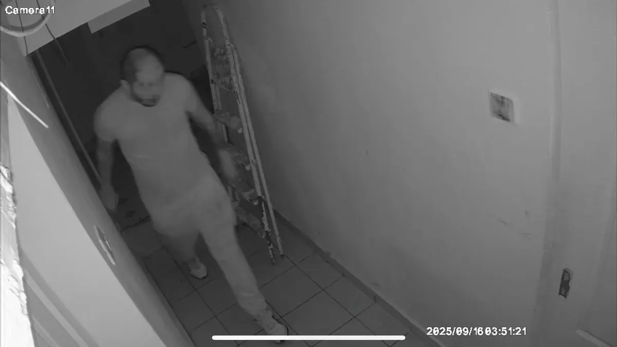 A tolvaj lemásolt kulccsal tudott bejutni a munkahelyére, amit kifosztott