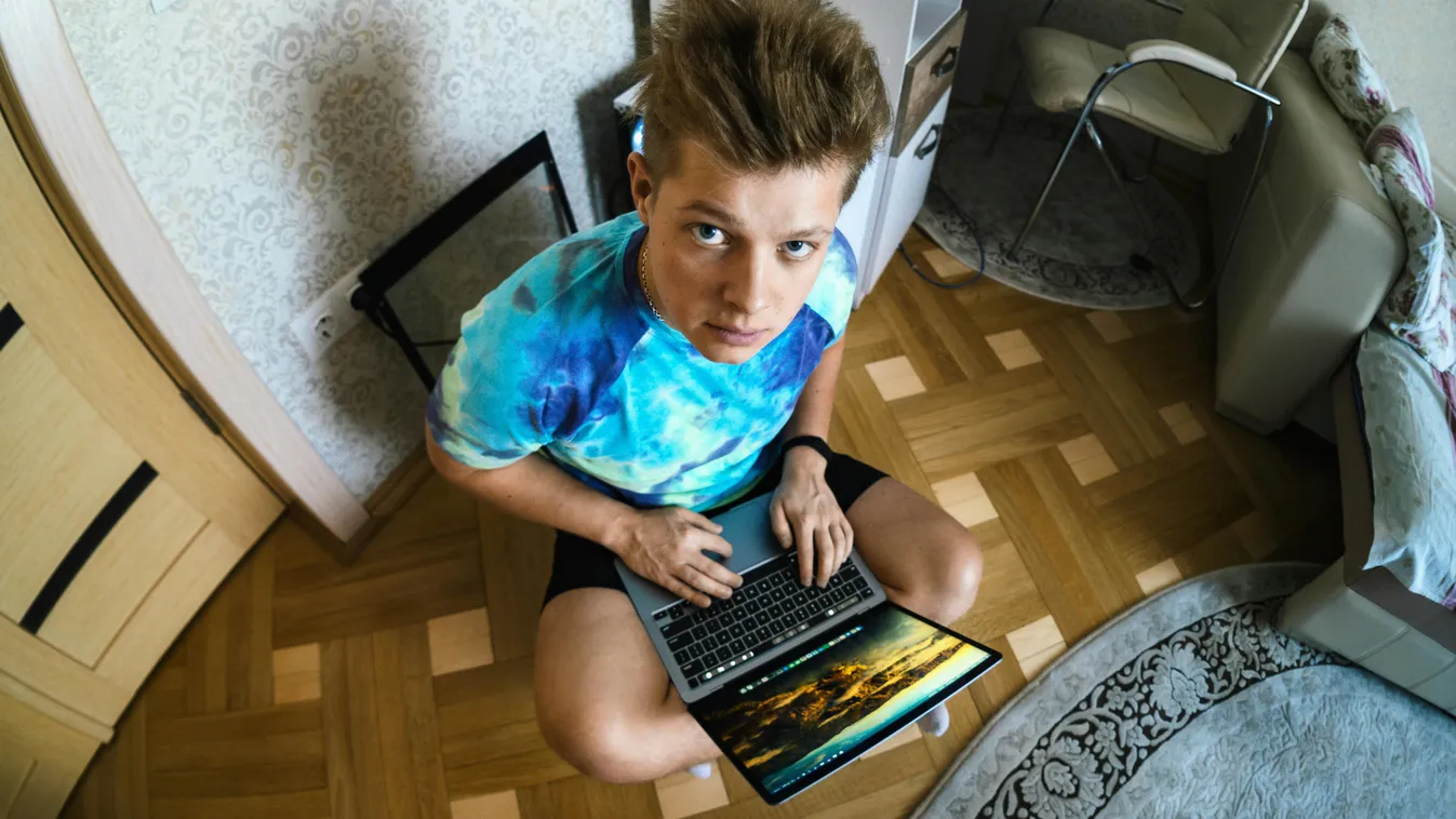 Öngyilkossági recepteket kínál a gyerekeknek mesterséges intelligencia