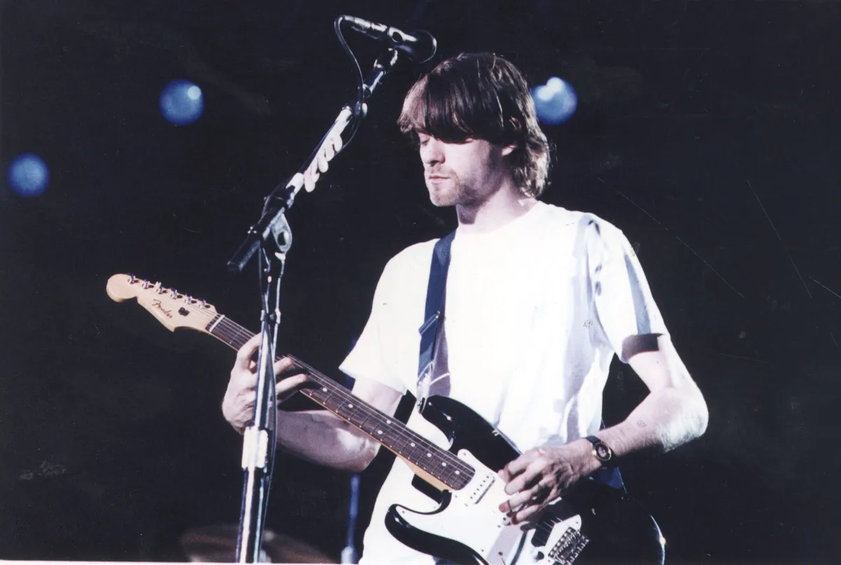 Kurt Cobain holttestére 1994-ben találtak, miután egy fegyverrel véget vetett az életének.