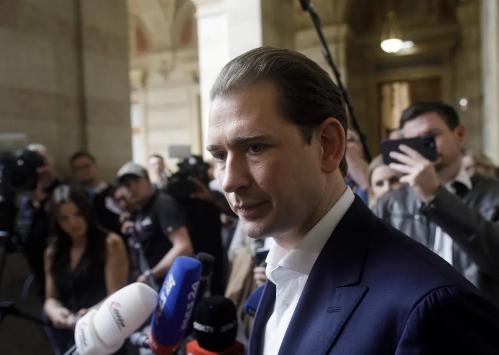  Ausztria hazatoloncolt egy szír állampolgárt, aki szexuális bűncselekmény miatt volt elítélve.