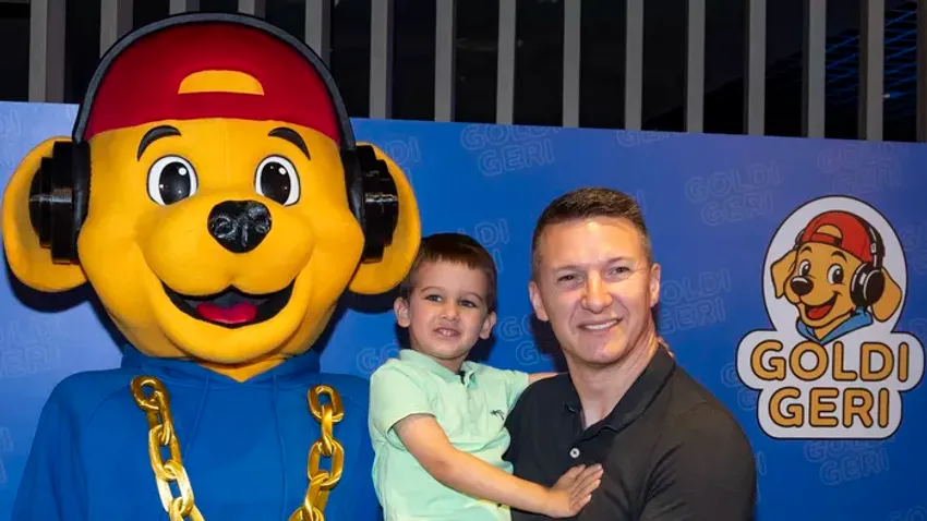 Sztárcsemeték a moziteremben! Bemutatkozott Goldi Geri...