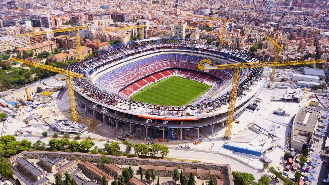 Az FC Barcelona stadionja, a Camp Nou távolról a levegőből