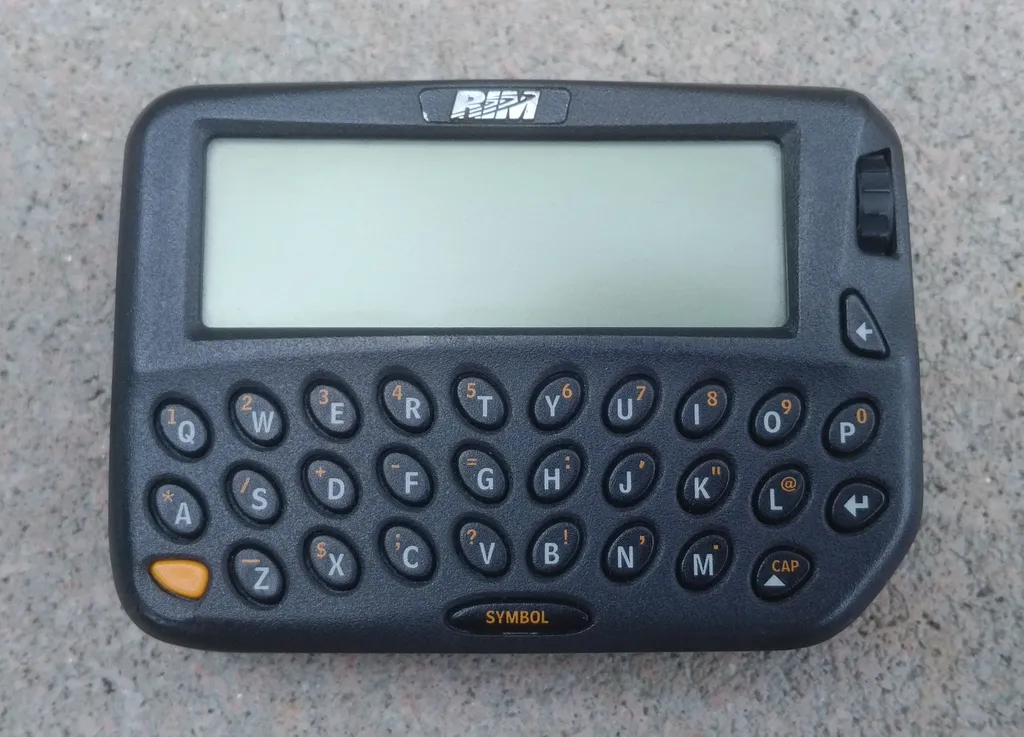 BlackBerry régi mobiltelefon.
