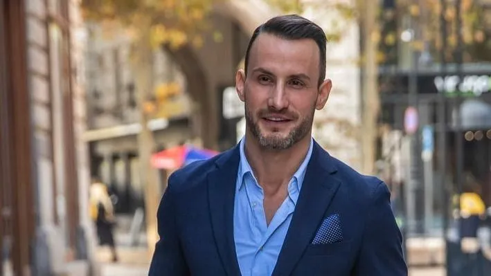 Híres sportolót rabolt el egy kép erejéig Csuti.