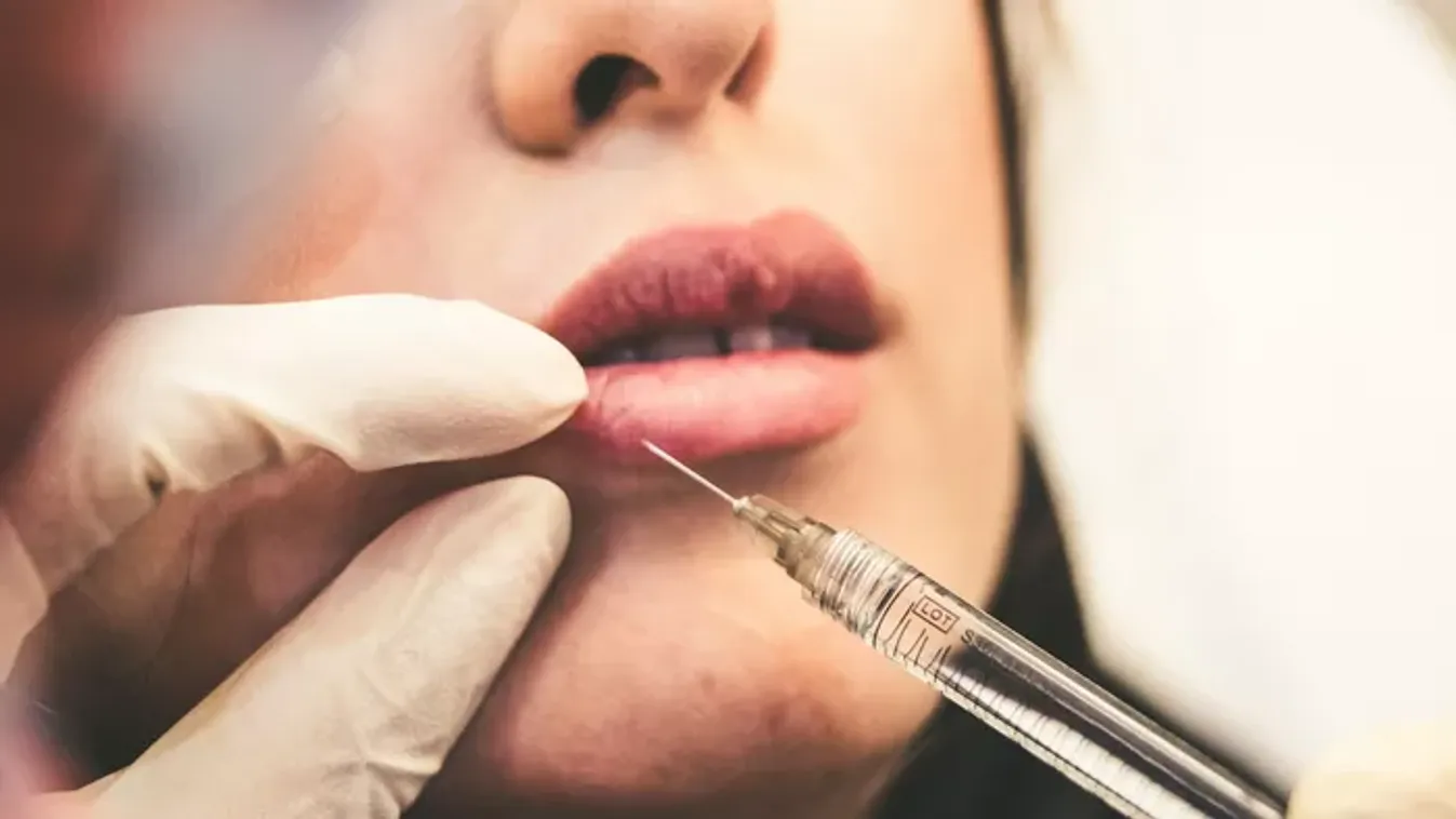 „Fogaimat pillanatragasztóval raktam össze, az orrommal rémesebb dolog történt” – így omlott össze egy anya élete a műtét után