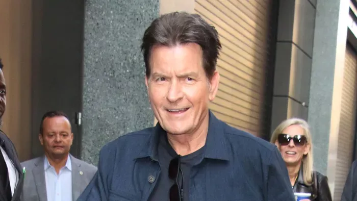 Charlie Sheen megkönnyebbült, hogy „csak” HIV-fertőzött