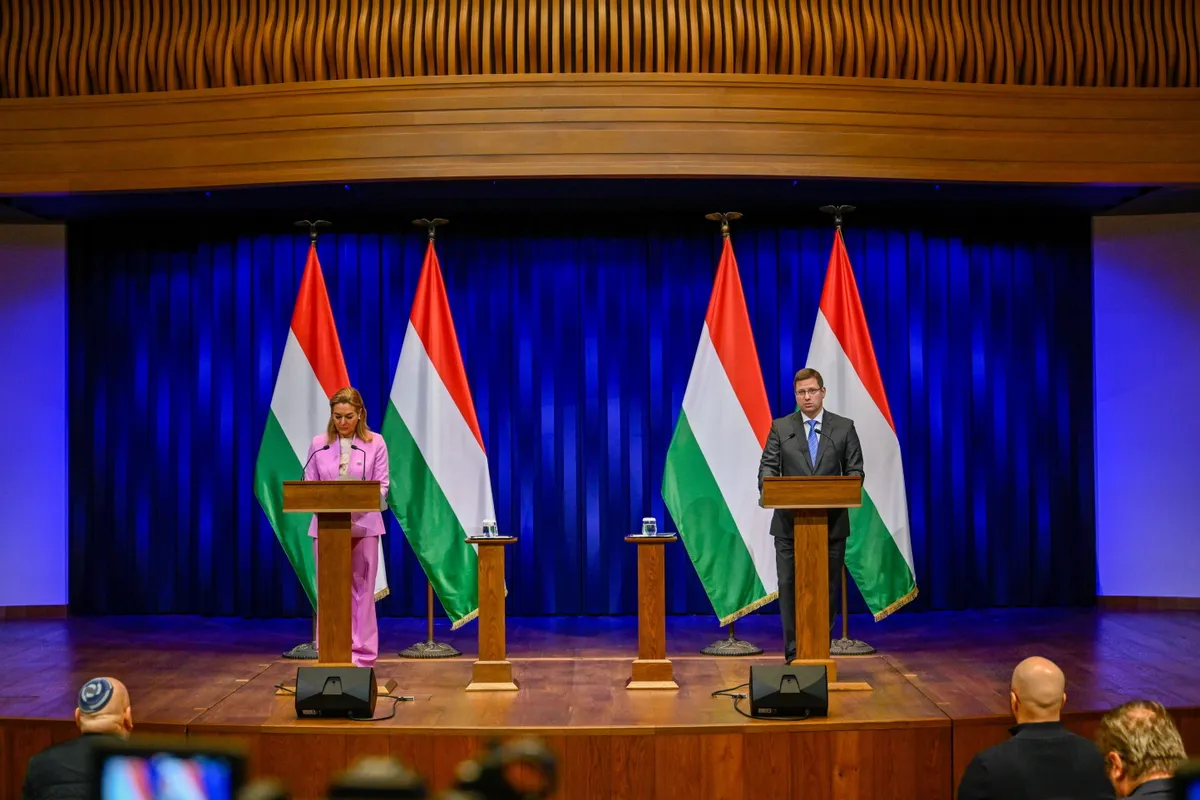 GULYÁS Gergely; VITÁLYOS Eszter