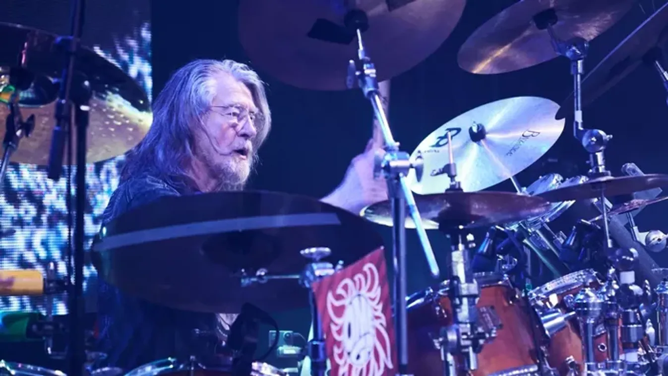 Kitálalt a rocklegenda: ezért hagyta ott Som Lajos és Balázs Fecó is a Neotont