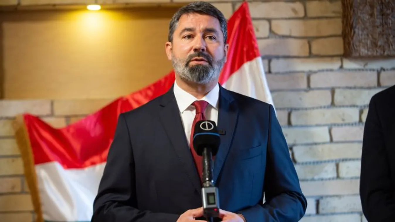 Hidvéghi Balázs: Döntött a kormány, új támogatási program indul – videó