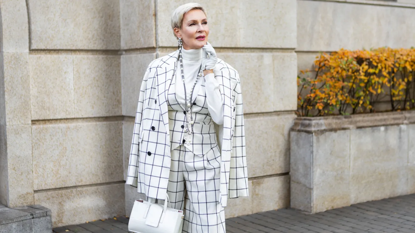 A csíkosnál csak ez a minta nőiesebb – A britek nagy kedvence az őszi divat középpontjában