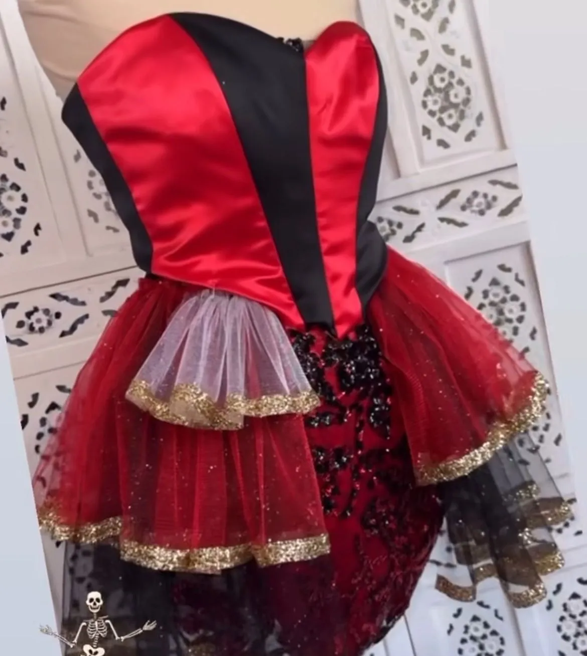 Szőke Rebi Halloween jelmeze