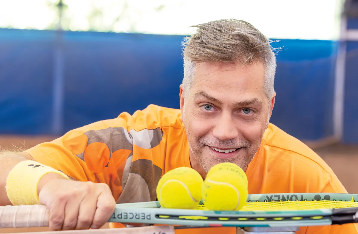 HOT! MAGAZIN CÍMLAP HÉTFŐI FELTÖLTÉS