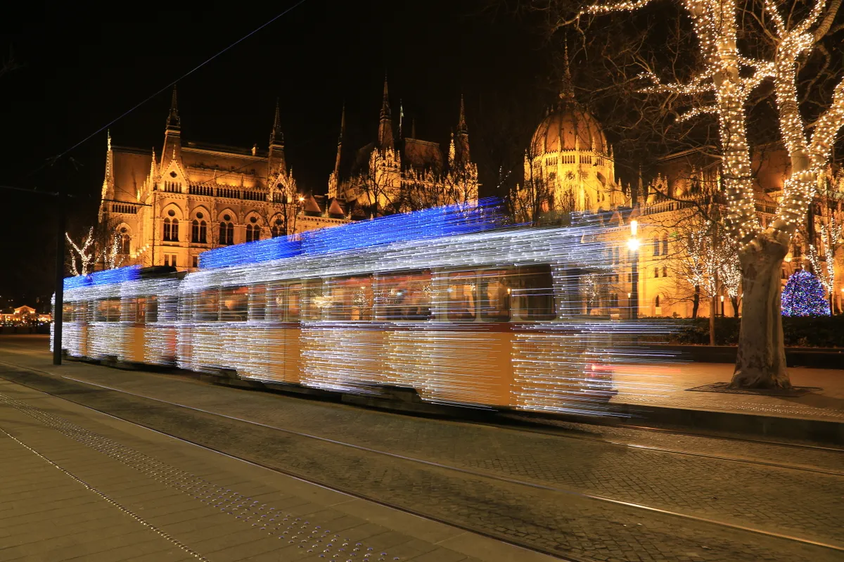 christmas light tram