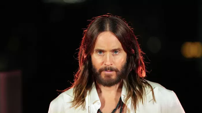 Hatalmasat bukhat Jared Leto filmje: Ennyi volt a karrierje?