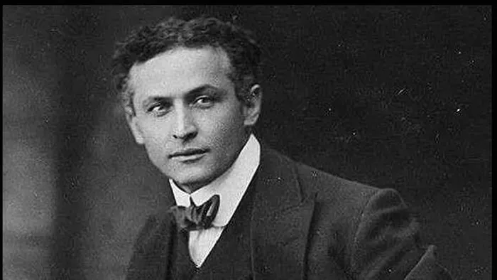 Houdini halloweeni halála majd’ száz éve történt