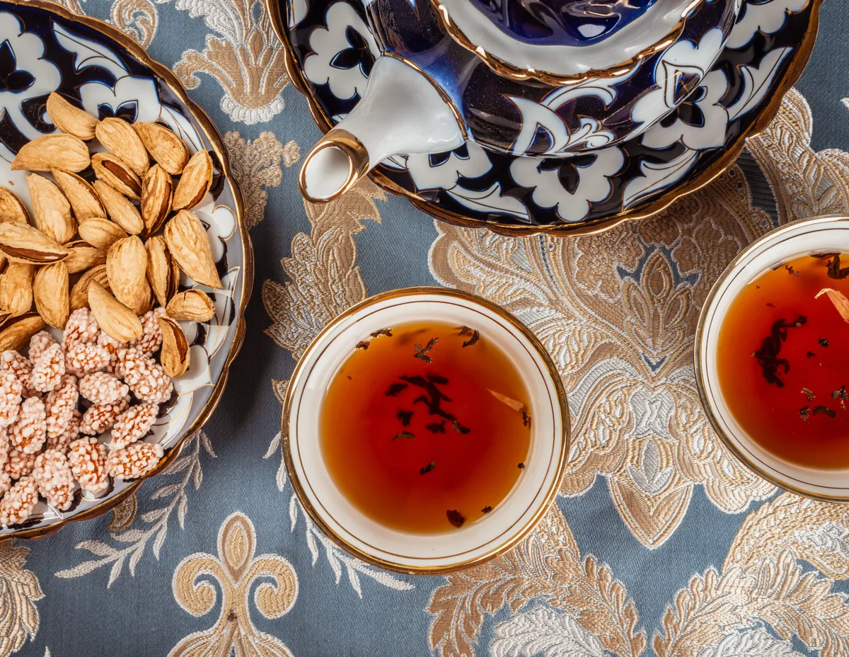 üzbegisztáni tea magokkal, ez sem több mint egy dollár
